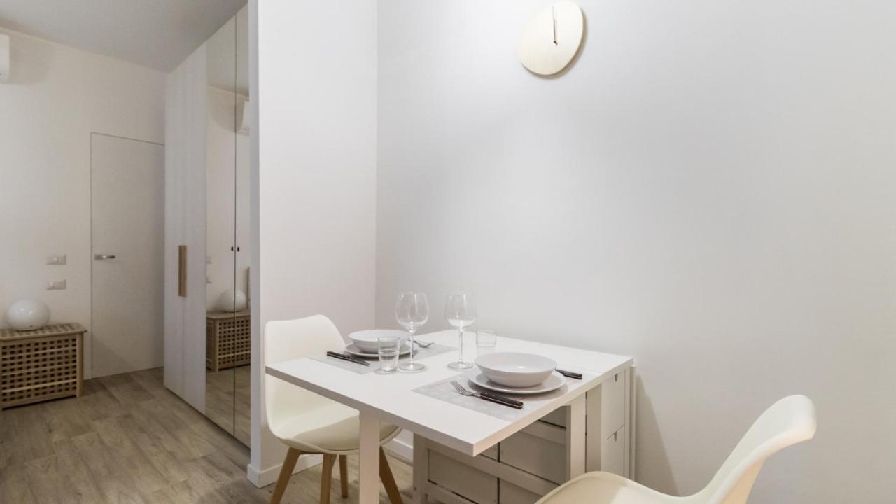 Ferienwohnung Italianway - Fara 1 Mailand Exterior foto